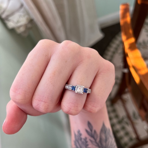 Diamond and Sapphire Engagement Ring! (Brand new, never worn or proposed with!) - Picture 5 of 11